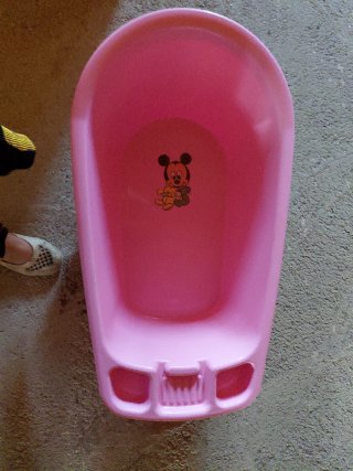 Bañera bebé rosa con Mickey
