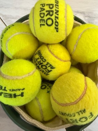 30 Pelotas de Tenis