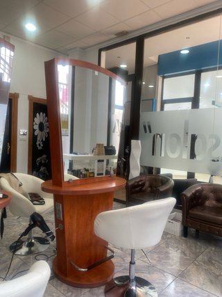 Italian Hairdresser Station Torrevieja Spain