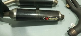 Akrapovic Yamaha R1 Escapes y supresor