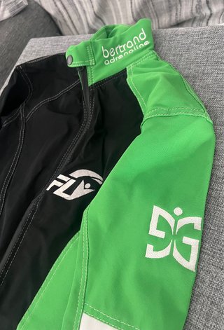 Mono Paracaidismo DG Bertrand Fly 01 Negro/Verde