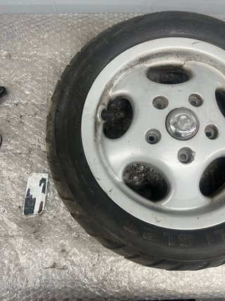 Rueda Delantera Vespa ET2/ET4 100/80-10 52J