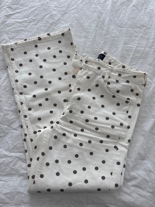 Pantalones Zara lunares blancos y marrones