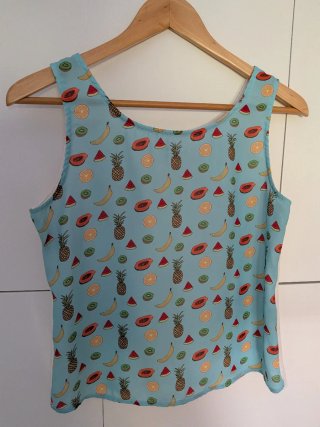 Blusa Estampada Frutas Tropicales
