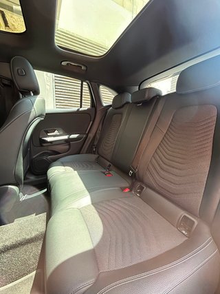Mercedes-Benz GLA GLA 200 D