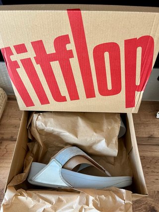 Sandalias de cuña Fitflop plateadas