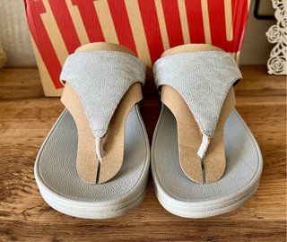 Sandalias de cuña Fitflop plateadas