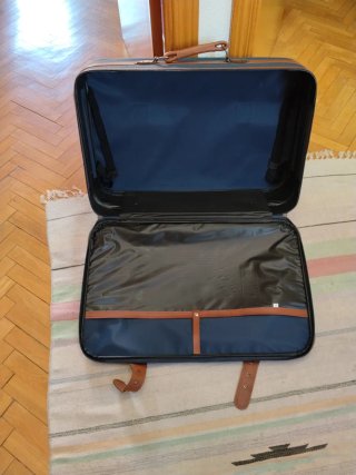 Maleta de viaje con ruedas