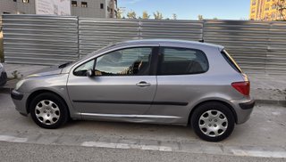 Peugeot 307 2004 ITV recién pasada
