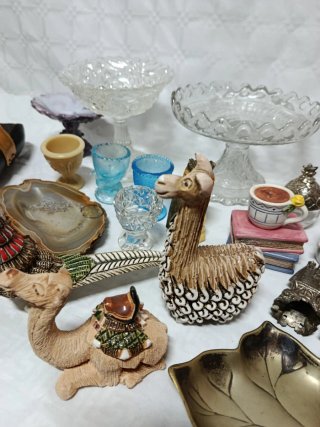 Lote de antigüedades decorativas