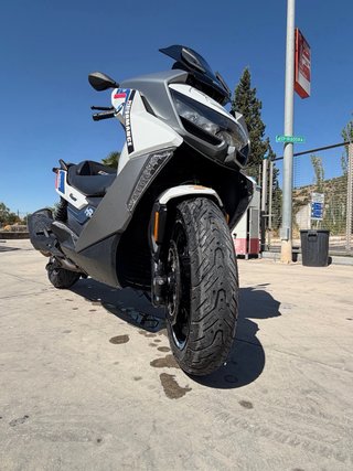 BMW C400GT Maxi Scooter