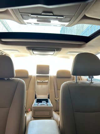 Lexus LS 600h Corto Ambassador