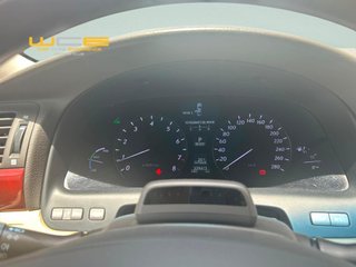 Lexus LS 600h Corto Ambassador