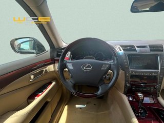 Lexus LS 600h Corto Ambassador
