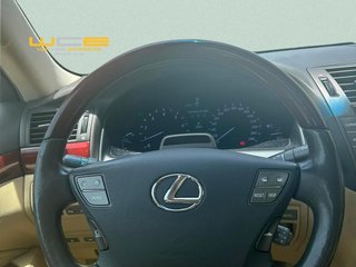 Lexus LS 600h Corto Ambassador
