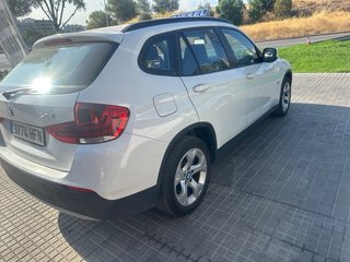 BMW X1 2011