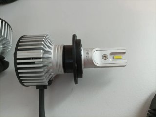 Philips Ultinon Pro3021 LED H4