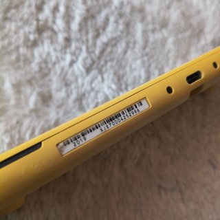 Nintendo Switch Lite Gialla + 2 Controller Pro