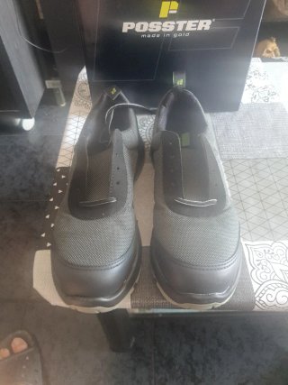Zapatos de trabajo POSSTER