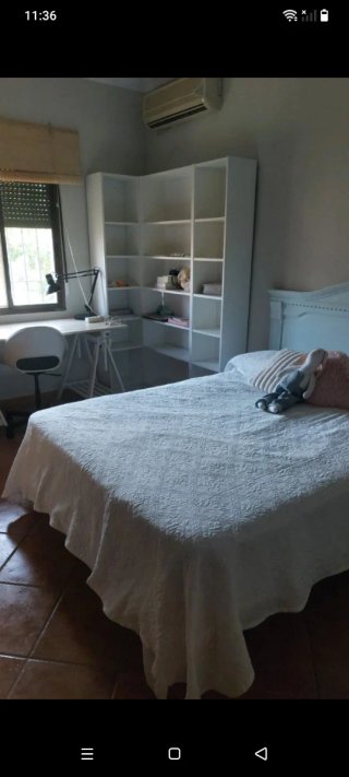 Habitación amplia para una o dos personas Córdoba