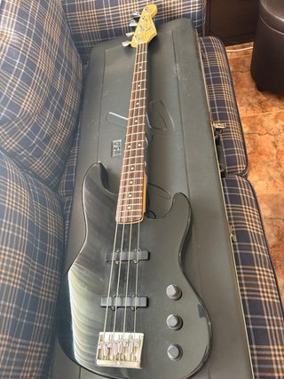 Bajo Eléctrico Fender Jazz Bass Plus 1992 USA