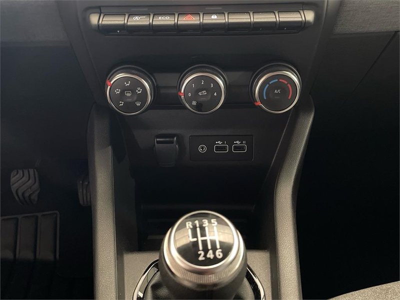 Renault Clio 2025, foto 14