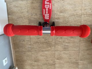 Patinete Maxi Micro Deluxe LED Rojo