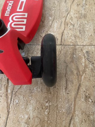 Patinete Maxi Micro Deluxe LED Rojo