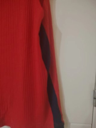 Camiseta Pull&Bear Roja Talla M