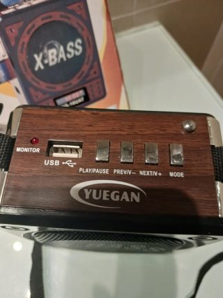 Altavoz Bluetooth YUEGAN YG-908U X-BASS