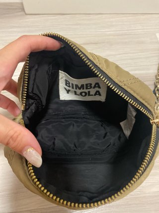 Bolso Bimba y Lola beige acolchado