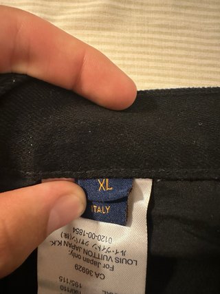 Louis Vuitton Shorts Negros Talla [Talla]