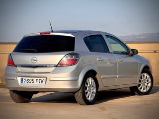 Opel Astra 2007 *96.000Kms*