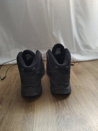 Botas de trekking Salomon negras