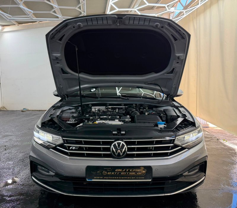 Volkswagen Passat 2022, foto 41