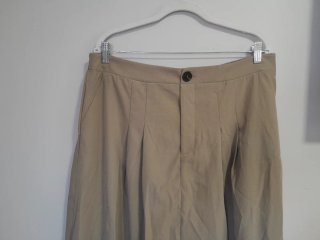 Falda larga plisada beige de tiro alto Talla 46