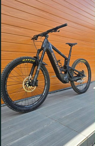 E-bike Santa Cruz Heckler CC Carbono