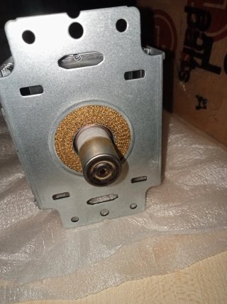 Magnetrón LG 2M213