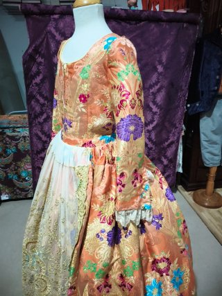 Traje de fallera siglo XIX (leer anuncio bien)