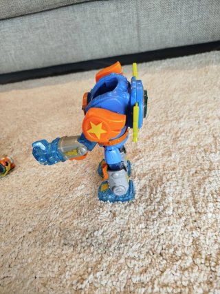 Superbot Kazoom Power