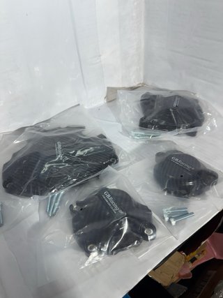 Tapas protectoras GBRacing para Suzuki GSX-S750
