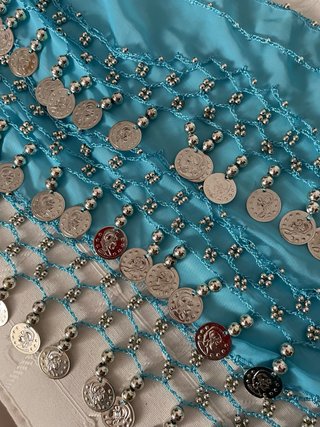 Pañuelo Danza Árabe con Monedas Plateadas