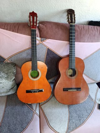 2 Guitarras Clásicas Acústicas