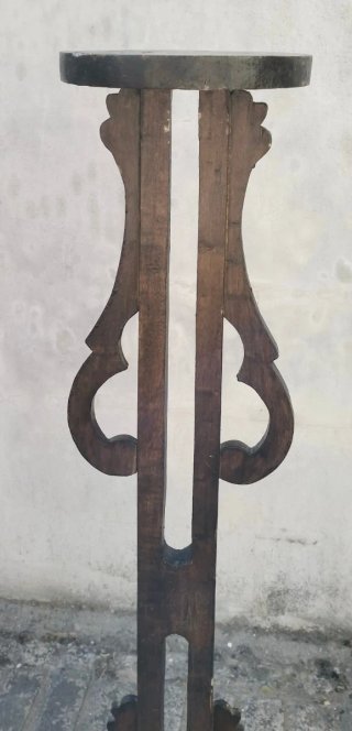 Juego 3 pedestales madera antiguos