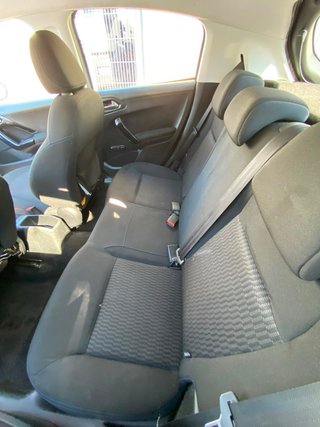 Peugeot 208 2018 1.6 Style