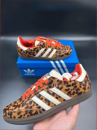 Adidas Samba Marrones/Naranjas Talla 45