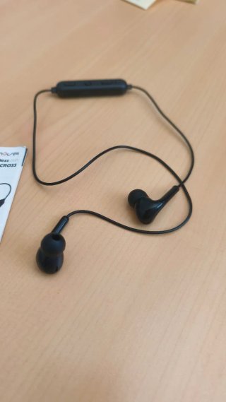 Auriculares Bluetooth Novos