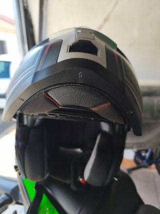 Casco de moto GIVI con una puesta !!