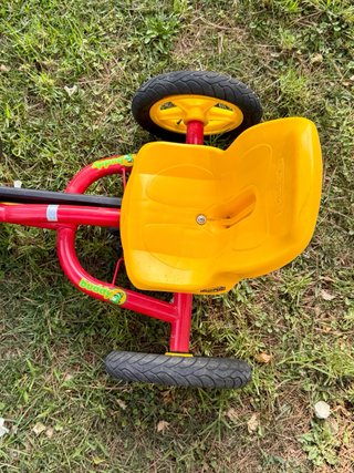 Kart a pedales Berg