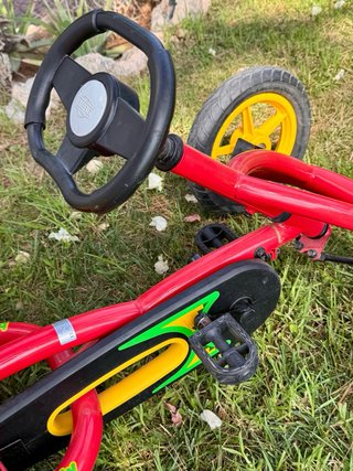 Kart a pedales Berg